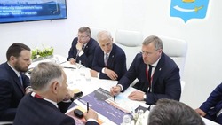 Астраханский губернатор обсудил строительство скоростной автодороги с «Автодором»