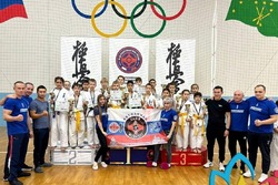 Астраханцы завоевали медали на чемпионате и первенстве ЮФО по киокушин