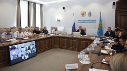 Астраханские школы оснащают системами видеонаблюдения и тревожными кнопками