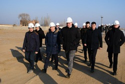 Астраханский губернатор лично проверил ход реконструкции северных очистных сооружений
