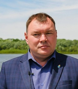  На должность главы МО «Камызякский район» вновь избран Михаил Черкасов 