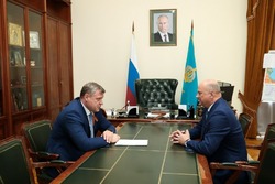 Игорь Бабушкин встретился с новым исполняющим обязанности главы Астрахани 