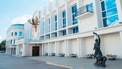 Астраханский ТЮЗ покажет пять премьер в новом сезоне