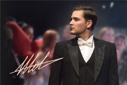 Астраханский театр оперы и балета приглашает на концерт Андрея Шитикова