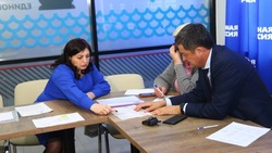 Депутат Госдумы Ринат Аюпов помогает решать проблемы астраханцев