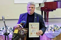 Астраханский поэт Юрий Щербаков завоевал всероссийскую премию