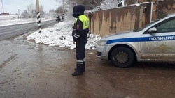 В Енотаевском районе из-за гололедицы за один час произошло три ДТП