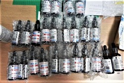 Астраханские таможенники изъяли более 700 граммов гашишного масла из посылки