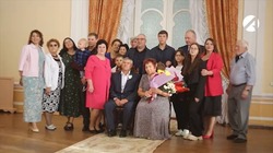 Астраханская пара отметила золотую свадьбу