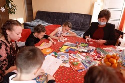Астраханский губернатор посетил социально-реабилитационный центр для несовершеннолетних «Вера»
