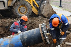 В Астрахани обновляют сети водоснабжения и канализации