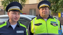 Астраханские госавтоинспекторы спасли жизнь грудному ребёнку 