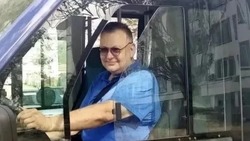Астраханский поэт стал водителем городского автобуса № 19