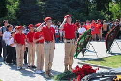 Астраханцы почтили память павших защитников Родины