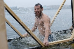 Астраханцы готовятся к Крещению Господню с купаниями и богослужениями