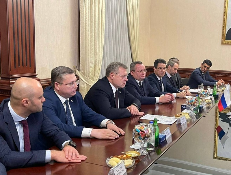 Астраханский губернатор встретился с главой Апшеронского района Азербайджанской Республики