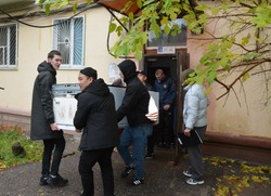 Из частично обрушившегося в Астрахани дома вывезли почти все вещи
