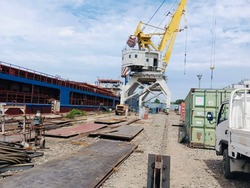 В Астрахани рабочий получил ожоги во время ремонта судна