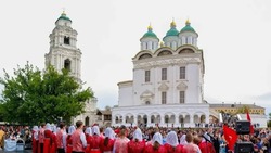 Игорь Бабушкин пригласил астраханцев на пасхальные гулянья