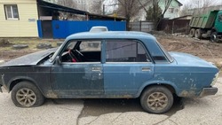 Астраханские подростки угнали автомобиль