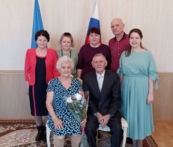 Астраханская пара отметила 60-летие со дня свадьбы