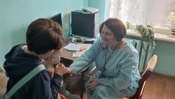 Астраханские врачи помогают детям из отдалённых сёл