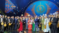 Астраханский домбрист выступил в Казахстане