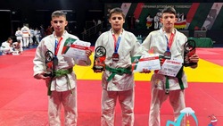 Юные астраханские дзюдоисты завоевали медали в Москве