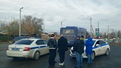 В Астрахани искали водителей, не уступавших дорогу пожарным