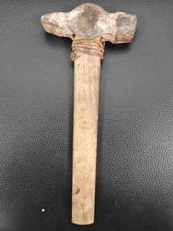 Астраханец ударил собутыльника молотком по голове