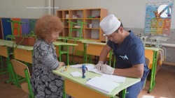 Астраханские медики ведут приём в Кременском районе ЛНР