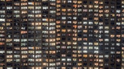 Астраханцам стоит опасаться за свои квартиры