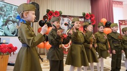«Песни, которые победили»: в Камызяке прошёл концерт к 9 Мая