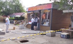 После ЧП со взрывом киоска в Астрахани проводится прокурорская проверка