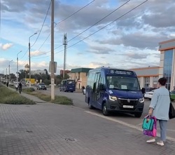 В правобережье Астрахани скорректировали движение автобусов