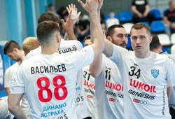 Астраханские гандболисты вернулись с предсезонных соревнований с серебром