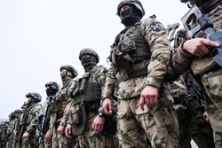 Астраханских росгвардейцев наградили за выполнение сложных боевых задач на СВО