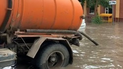 На Эллинге устраняют аварию на сетях водоотведения