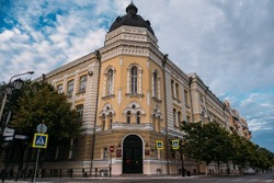 В Астраханской консерватории отремонтировали кровлю