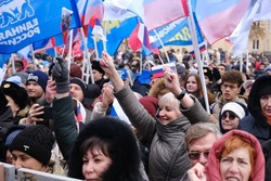 В преддверии Дня защитника Отечества в Астрахани прошёл митинг-концерт