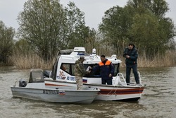 Астраханские инспекторы ГИМС оштрафовали более десяти лодок
