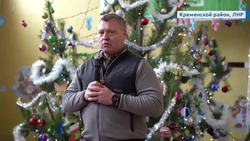 Игорь Бабушкин поздравил детей ЛНР с наступающим Новым годом