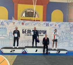 Астраханцы завоевали призовые места на соревнованиях по гиревому спорту