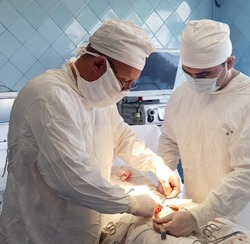 Астраханские врачи провели уникальную операцию отцу пятерых детей