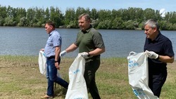 Губернатор Астраханской области Игорь Бабушкин принял участие в «Марафоне зелёных дел»