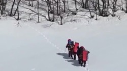 Спасённые в Карачаево-Черкесии астраханки поблагодарили сотрудников МЧС