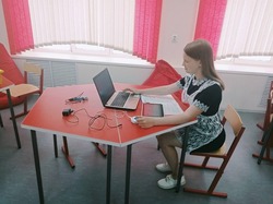 Астраханская школьница разработала рекомендации по сохранению слуха у детей