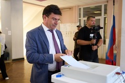 Председатель избиркома Астраханской области проявил свою гражданскую позицию 