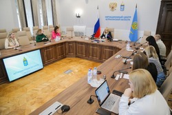 Астраханская область получает около 20 дополнительных мер поддержки из федерального центра