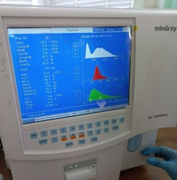 Лаборатория астраханской поликлиники пополнилась новым оборудованием для исследования крови